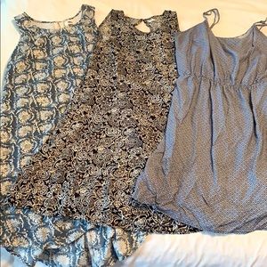Lot Old Navy dresses, medium